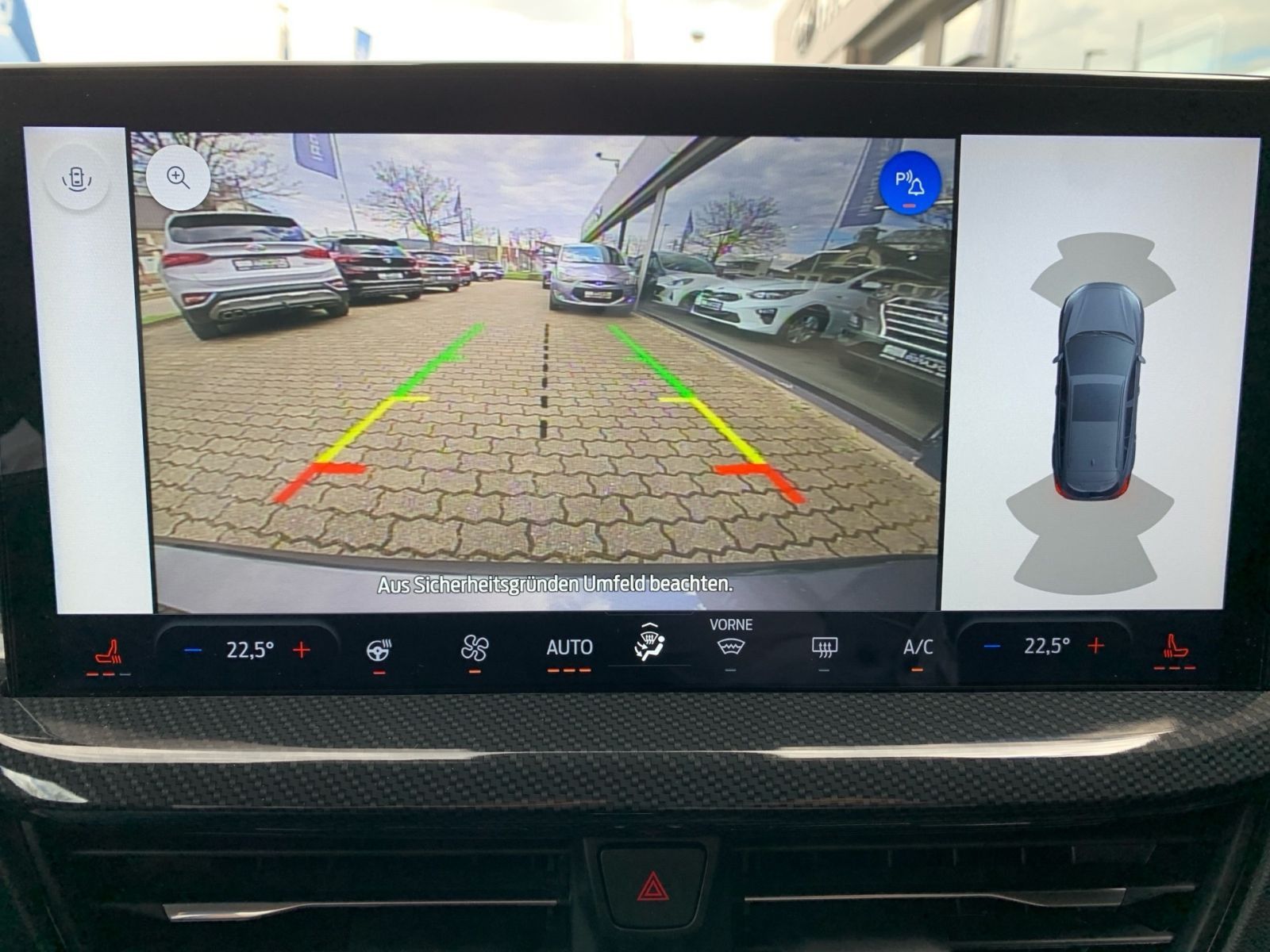 Fahrzeugabbildung Ford Focus 1.0 AT EcoBoost Mild-Hybrid ST-Line S/S Na