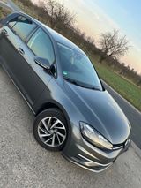 Volkswagen Golf 1.6 TDI DSG Sound Sound