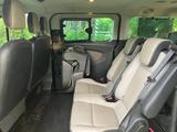 Ford Tourneo Custom - gebrauchte Ford Tourneo Custom aus dem Jahr 2016