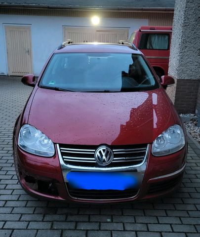 Volkswagen VW Golf Variant 1,4 Tsi mit Motorschaden