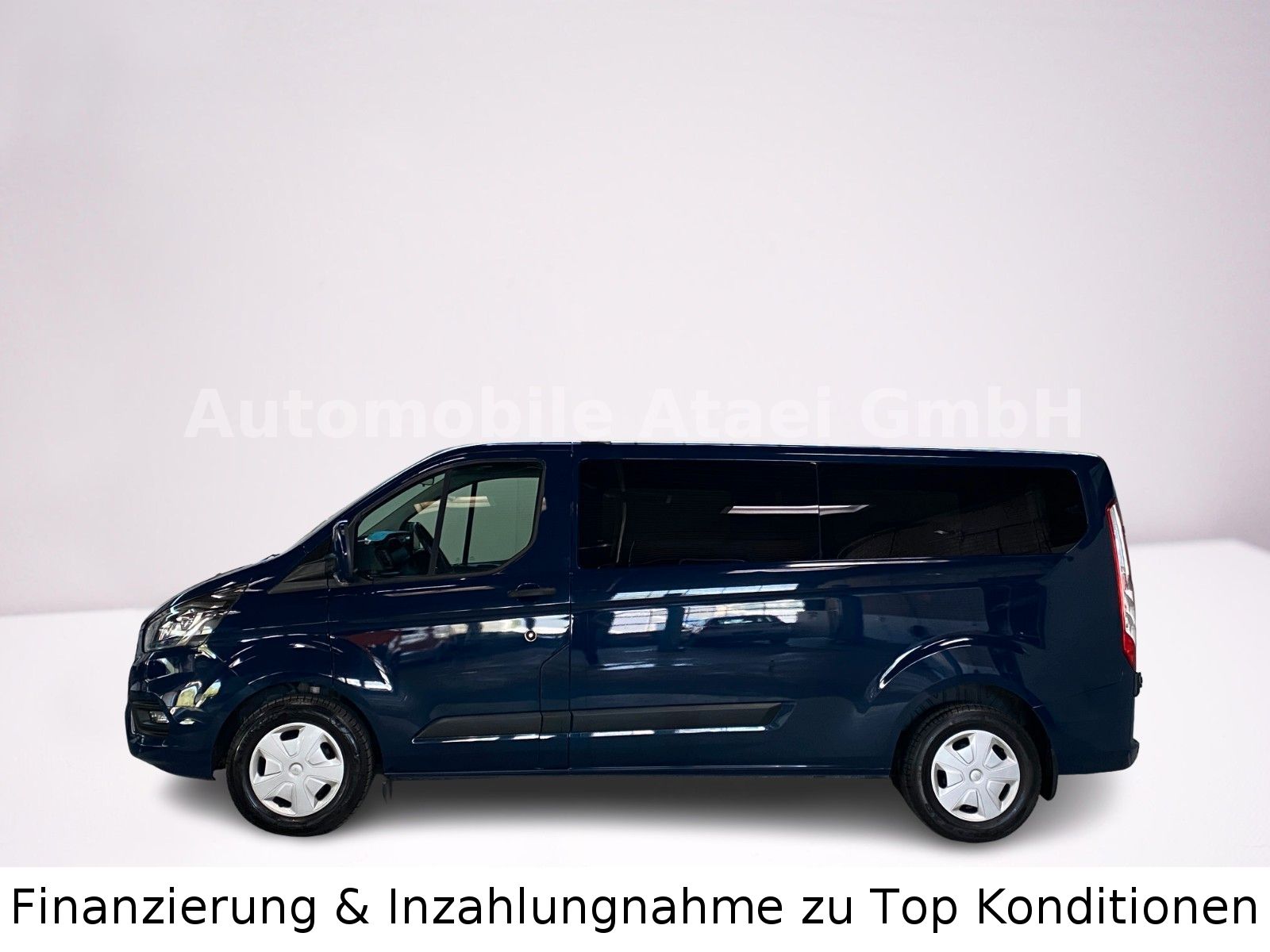 Fahrzeugabbildung Ford Transit Custom 340 L2H1 *9-Sitzer* NAVI (6558)