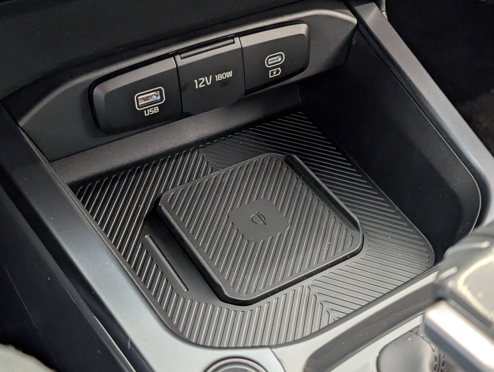 KIA XCeed 1.6 T-GDI 150 DCT Spirit JBL Sound – Bild 19