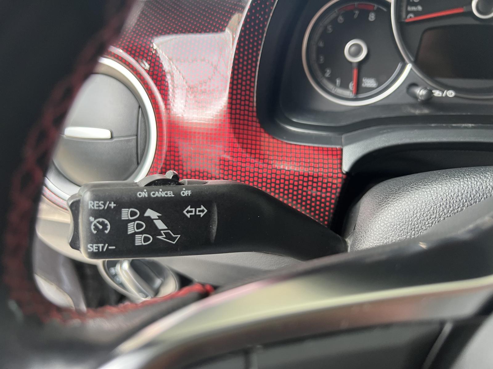 Volkswagen Up GTI Kamera Tempomat SHZ 2*Hand unfallfrei, миниатюра 6