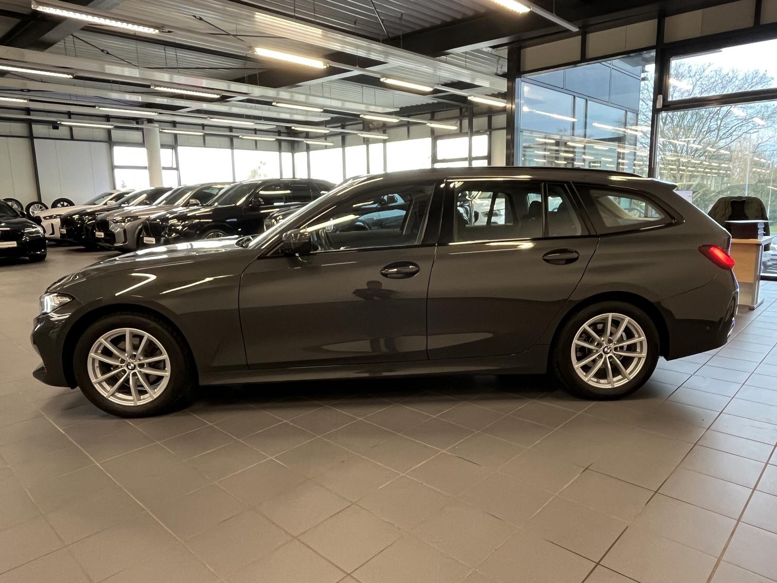 BMW 320i Finanzierung ab 0,49%