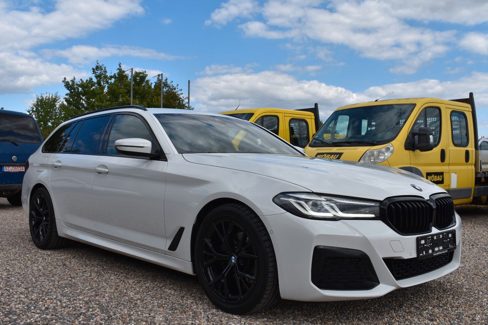 Fahrzeugabbildung BMW BMW 520d Touring  xDrive/M Sport/Anhänger/Shadow