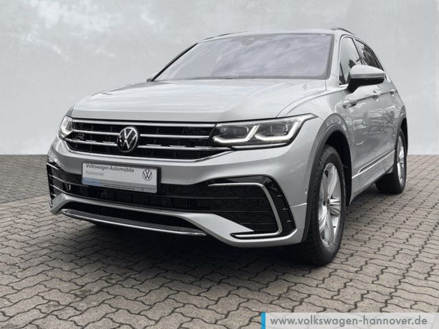 Volkswagen Tiguan R-Line 1.5 TSI DSG AHK DCC Navi IQ.LIGHT