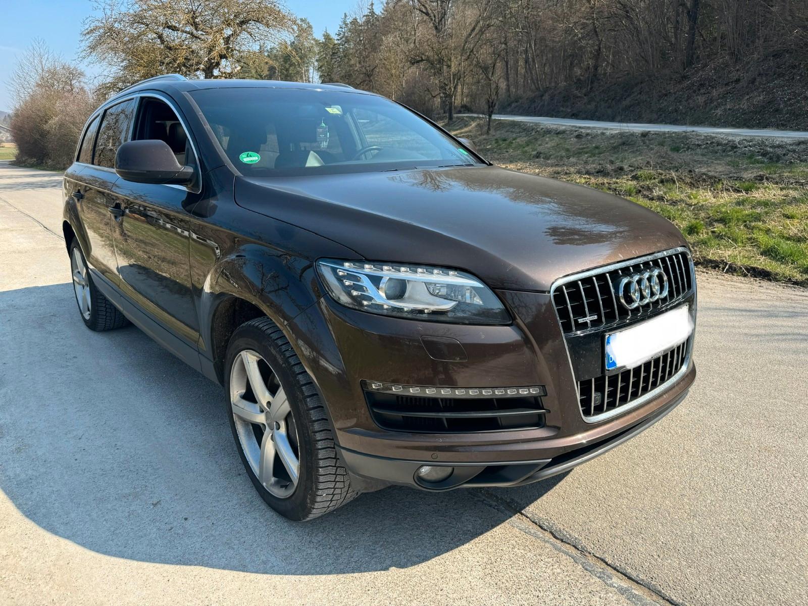 Audi Q7 3.0 TDI quattro 7-Sitze Xenon Leder Panorama