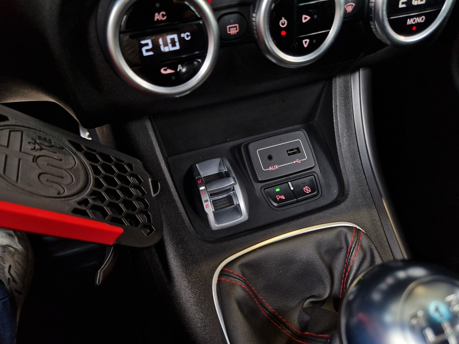Fahrzeugabbildung Alfa Romeo Giulietta Sport KLIMA NAVI ALU