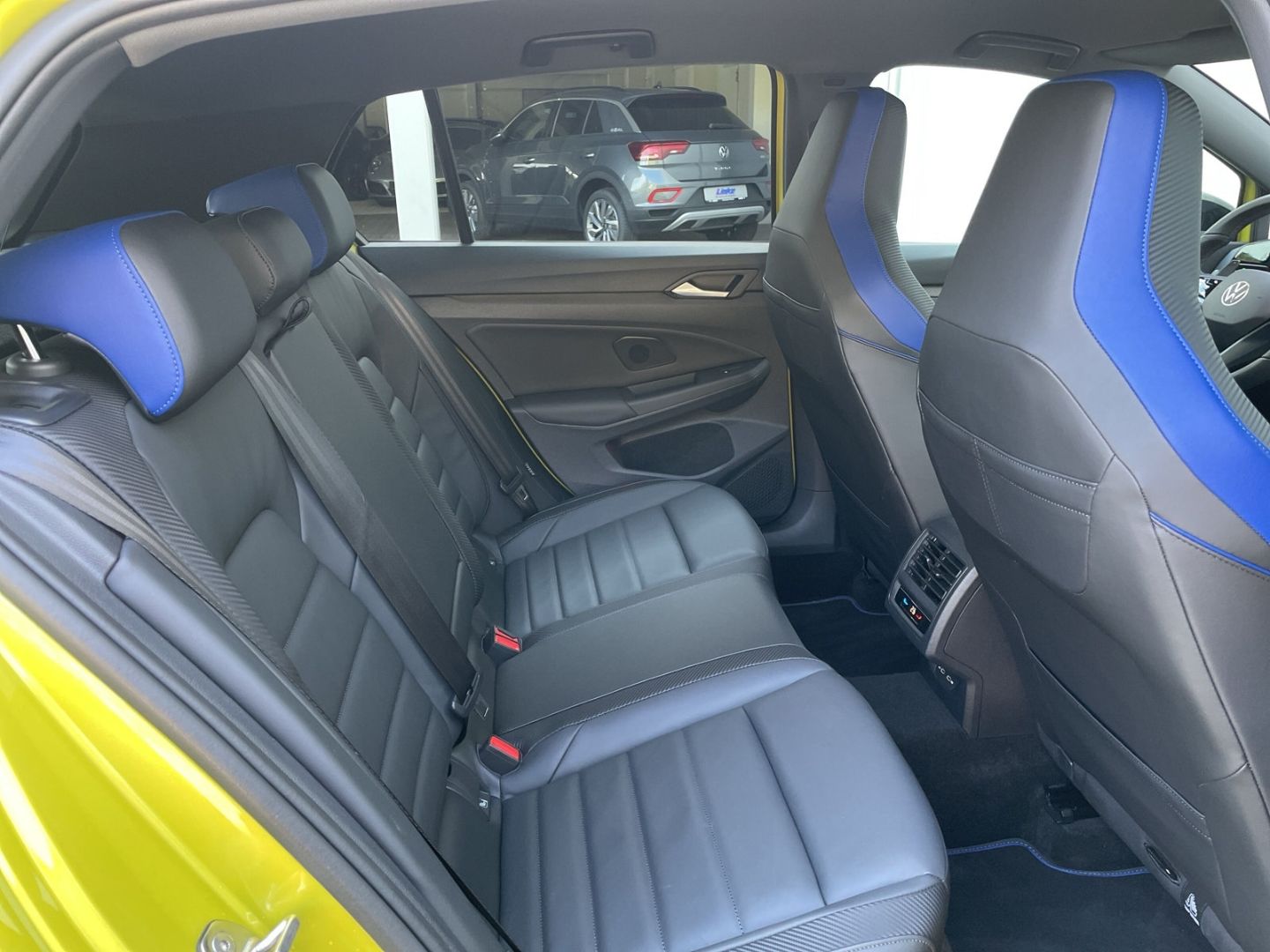 Golf R 333 Perf. 2.0 TSI DSG 4Motion No.17/333