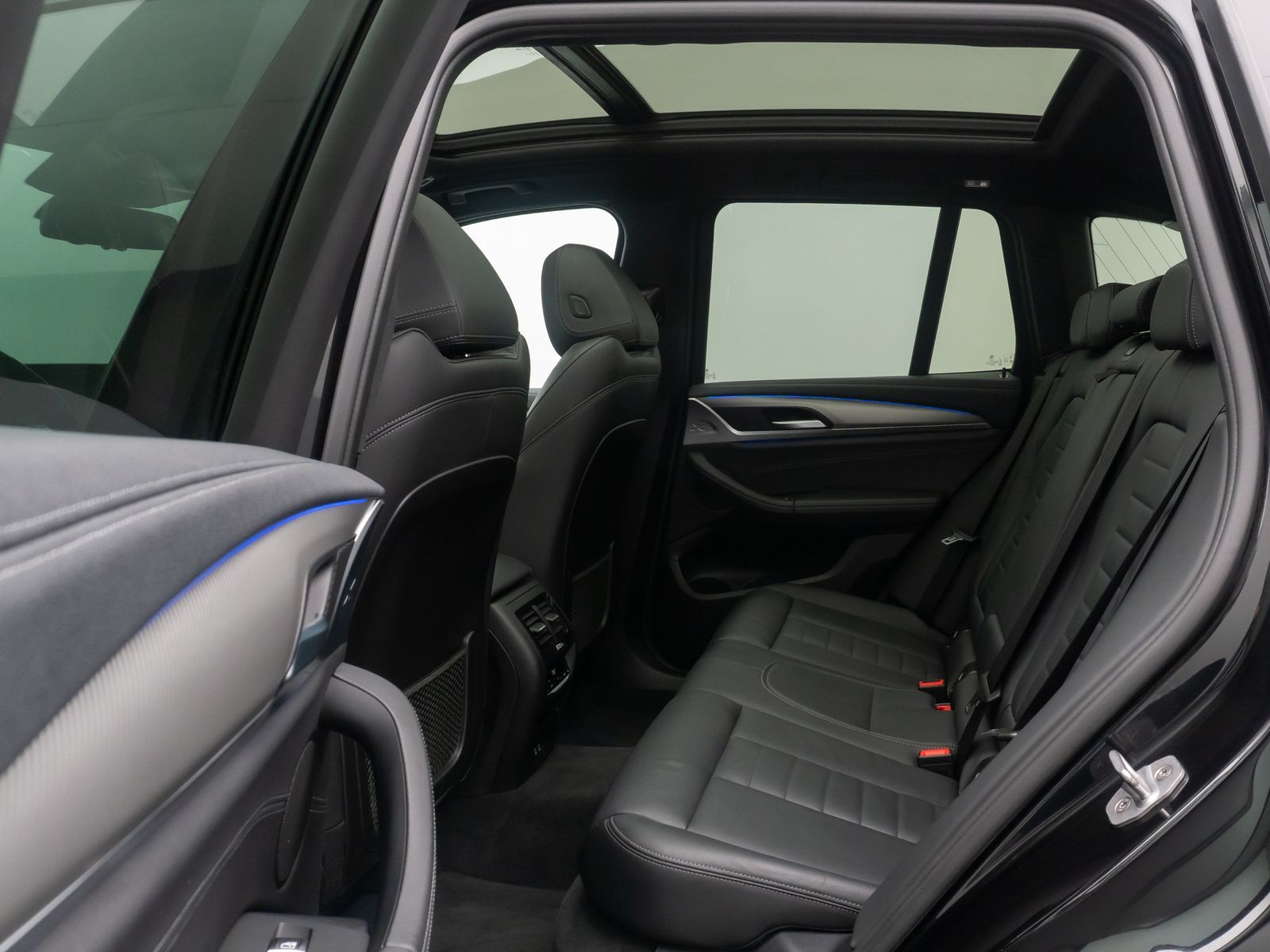 Fahrzeugabbildung BMW X3 M Komfort HUD DAB Kamera Panorama 21Zoll