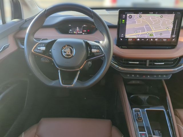Fahrzeugabbildung SKODA Enyaq iV 80 SUITE AHK MATRIX NAV WÄRMEPUMPE