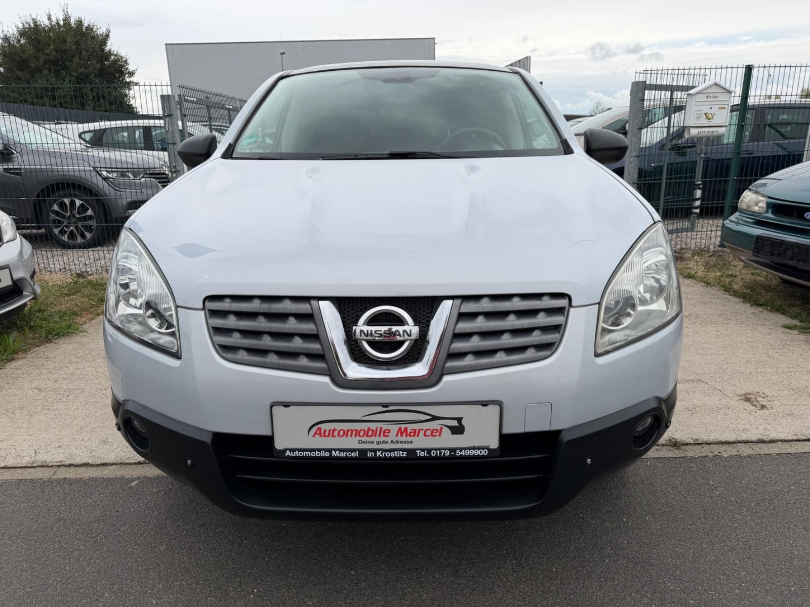 Nissan Qashqai+2 2008 — rear view