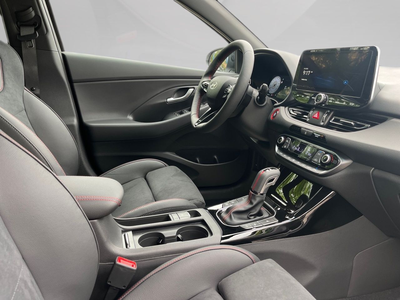 Fahrzeugabbildung Hyundai i30 N-LINE X *BT*CARPLAY*NAVI*SHZ*LHZ*KLIMAA*