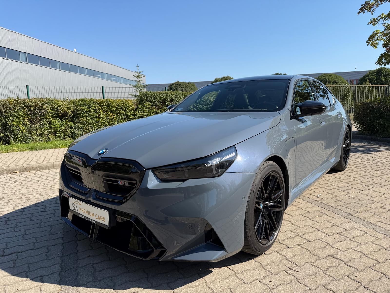 BMW M5 Limousine 360 DR ASS PROFF PANO SITZBELÜFT