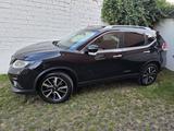 Nissan X-Trail, Automatik,360 Kamera, Pan... - Nissan X-Trail Gebrauchtwagen in Köln