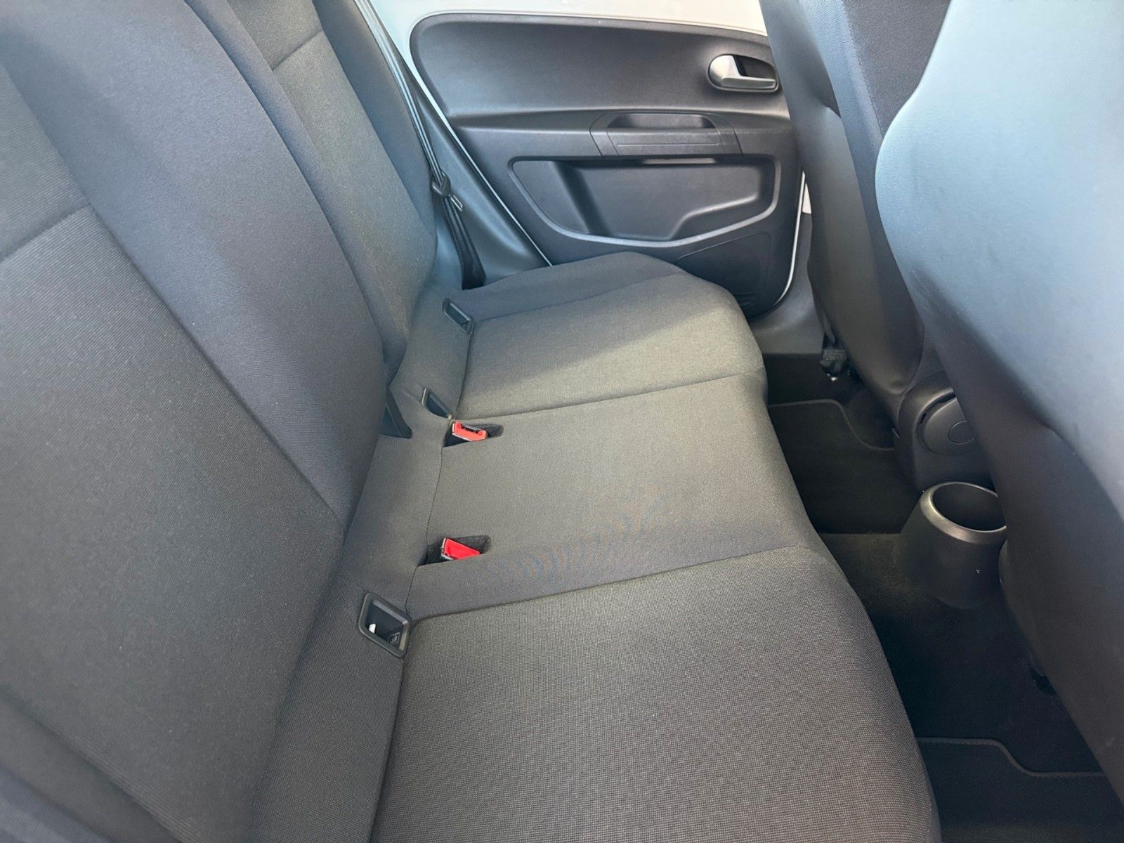 Fahrzeugabbildung Volkswagen up! move up! 1.0 MPI