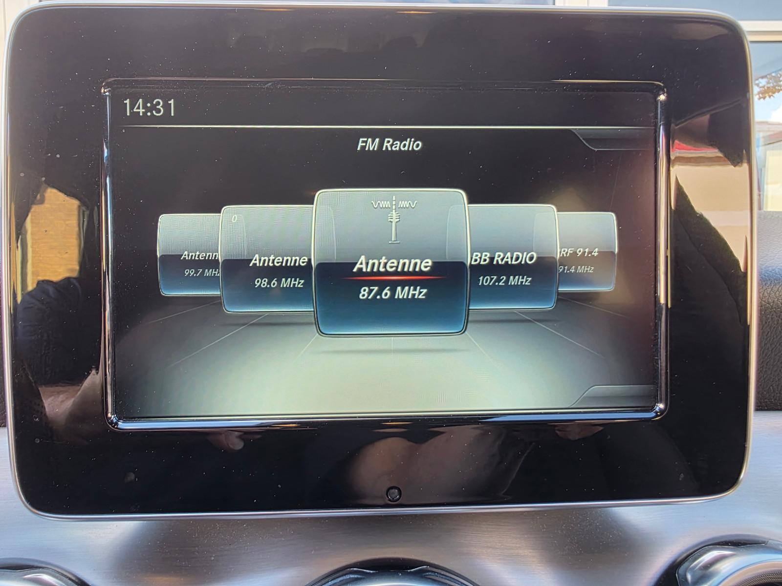 Mercedes-Benz GLA 200 CDI / d AMG Line