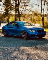 BMW M240i Steptronic Coupé - Estorilblau Metallic
