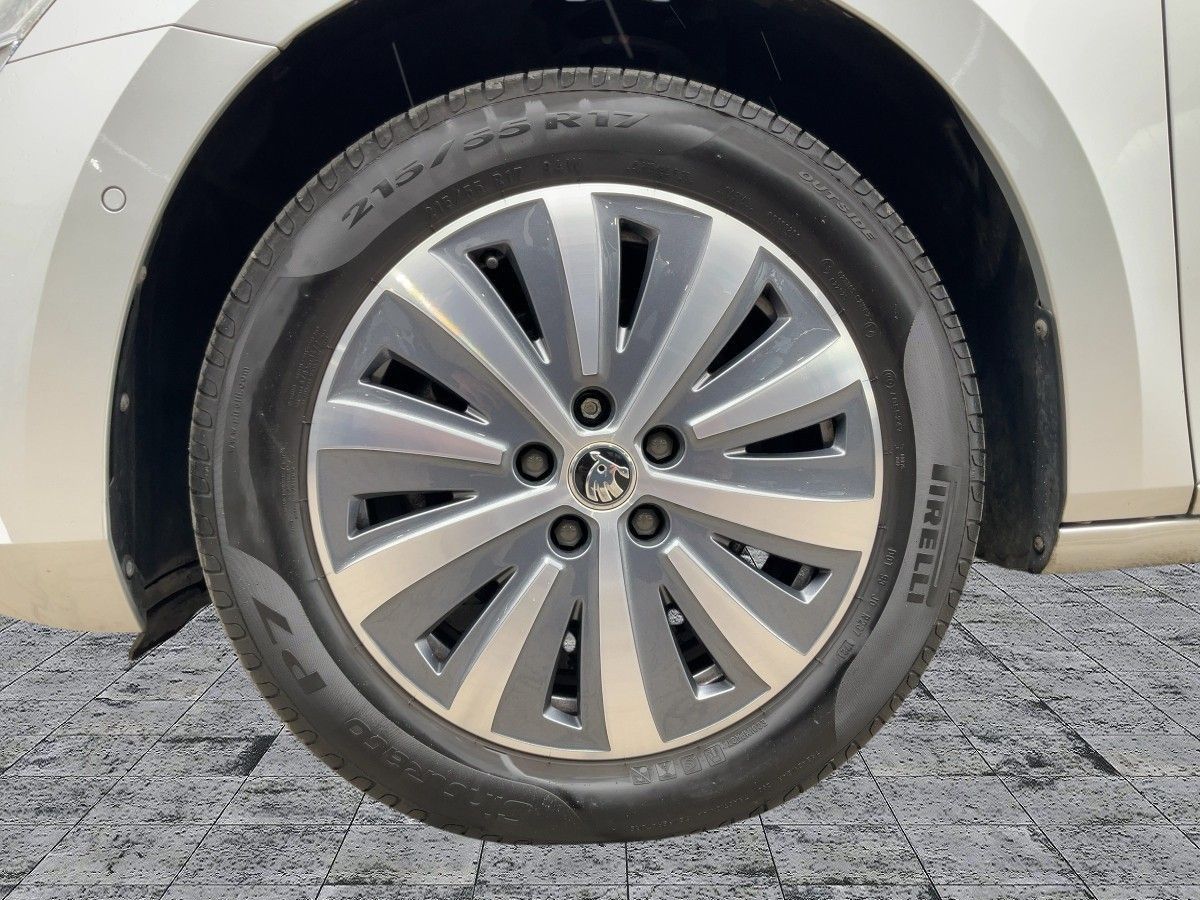 Skoda Superb - Bild 8