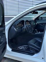 BMW 520 d Touring F11 M-Paket/Leder/Panorama/20Zoll - BMW 520: F11 520d