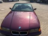 BMW 318i Cabrio 318i - BMW 318 aus 1995: 318i