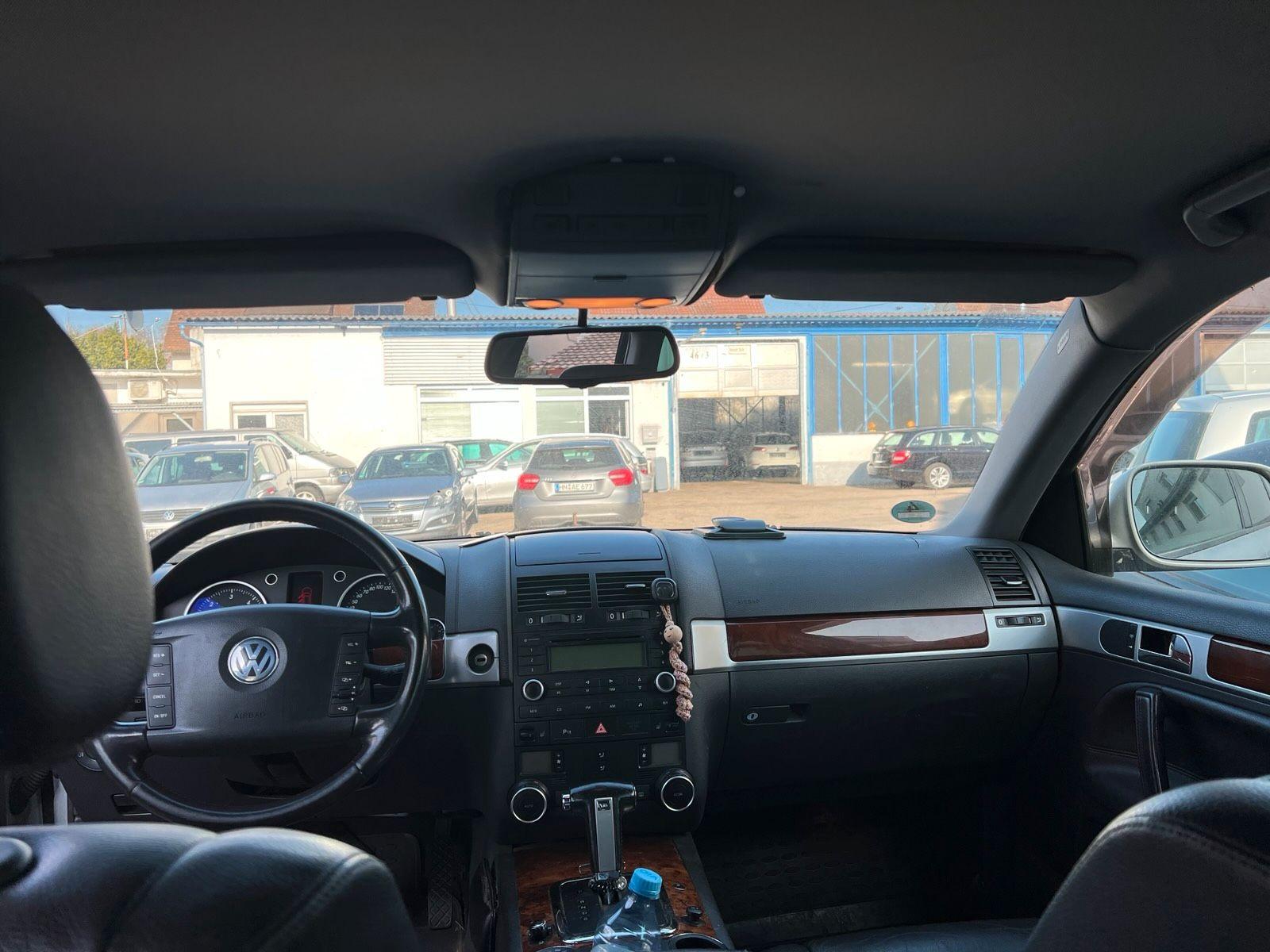 Volkswagen Touareg 2006 — photo 8