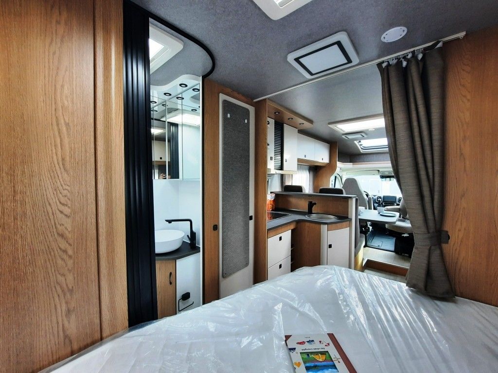 Fahrzeug Übersicht 5 Fahrzeugabbildung Hobby ONTOUR T 700 F Verfüg./Sparen Sie 15.807,- €
