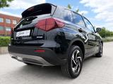 Suzuki VITARA 1.4 COMFORT+ AT ALLGRIP - Suzuki Vitara Comfort mit Hybrid-Antrieb (Benzin/Elektro)