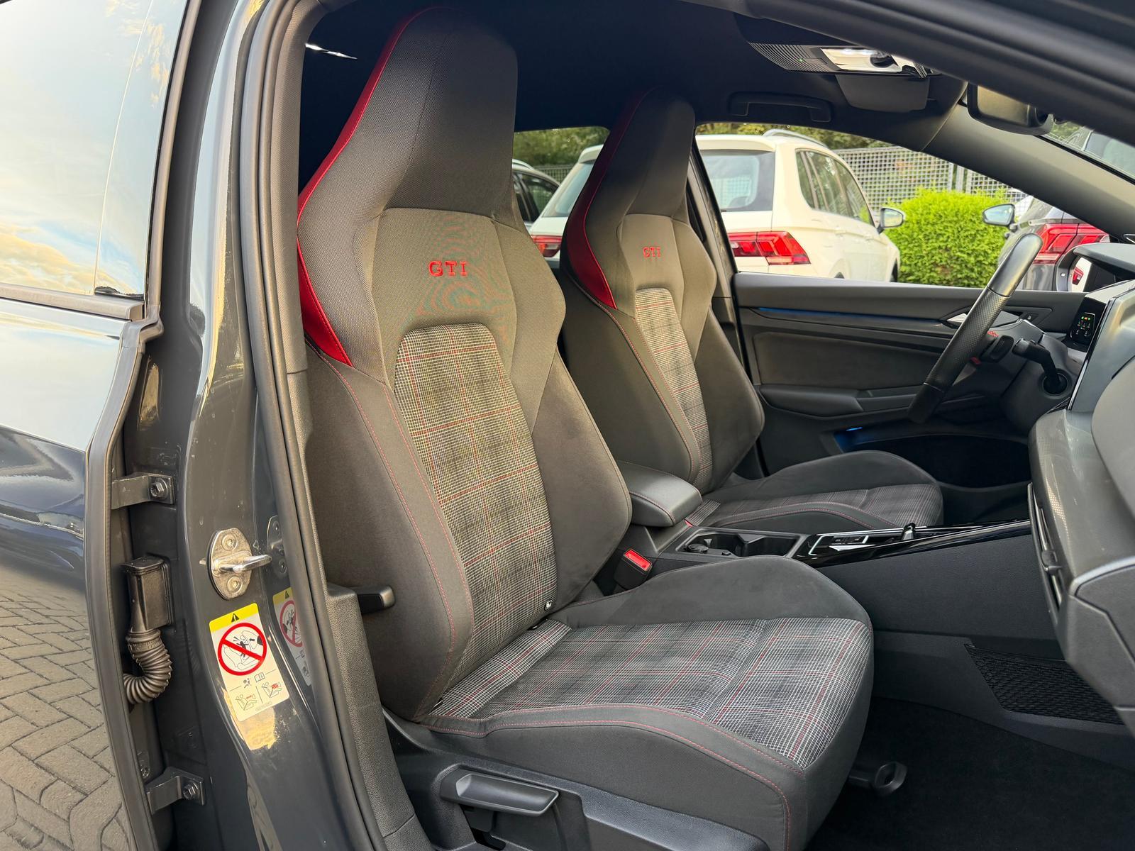Volkswagen Golf 2.0 TSI GTI *H&K*NAVI*SITZHZG*PDC*, миниатюра 14