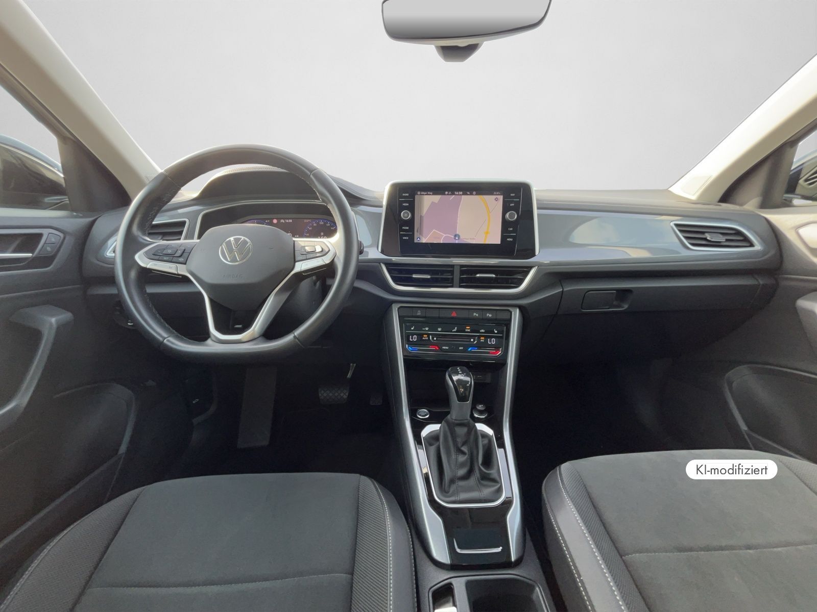 Volkswagen T-Roc 1.5 TSI Style DSG Pano AHK Navi ACC SHZ foto 4