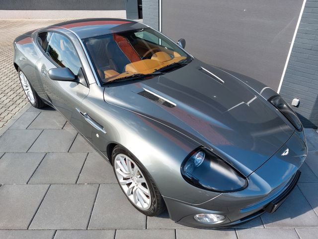 Aston Martin Vanquish V12 - Coupe 2+2 - Alcantara - Xenon