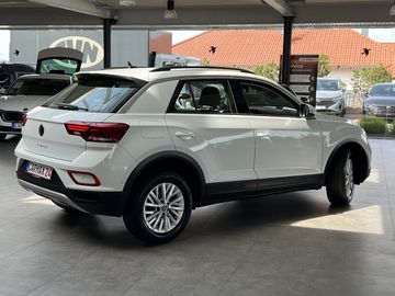 Volkswagen T-Roc - 7