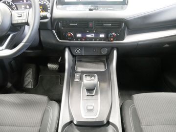 Nissan Qashqai - 12