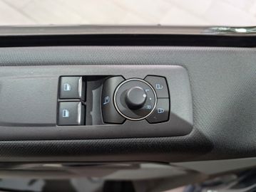 Ford Tourneo Custom 2.0 EcoBlue L1 Titanium