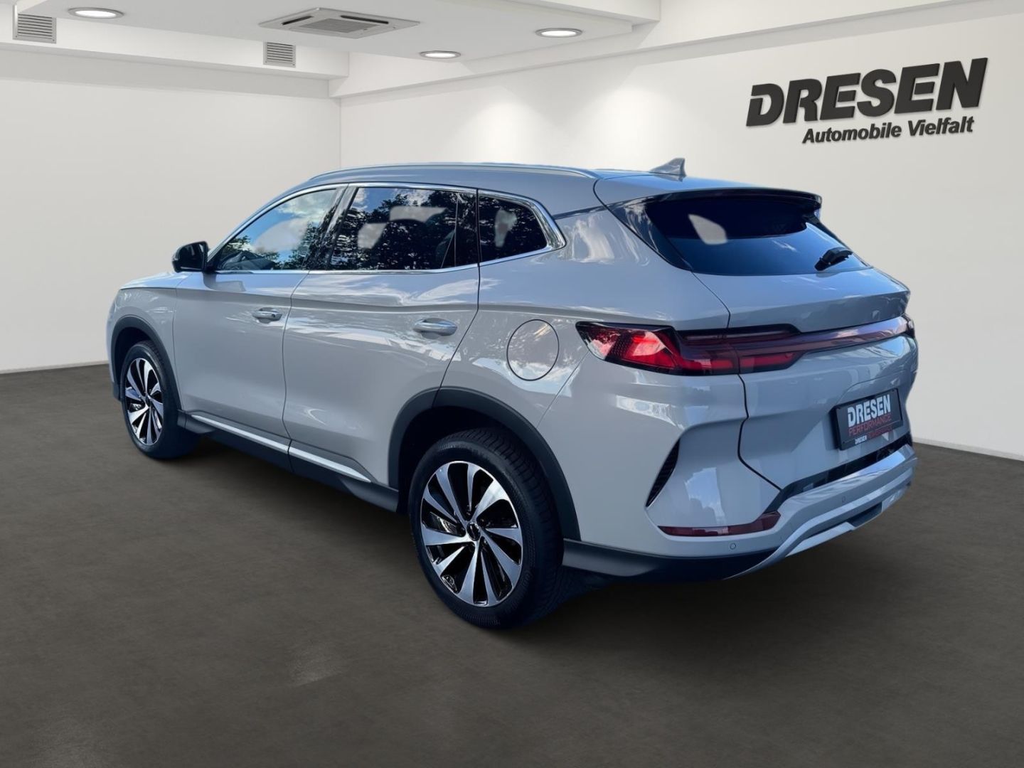 BYD SEAL U