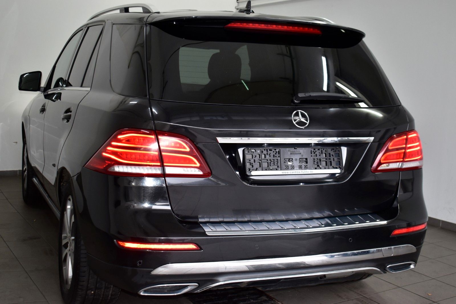 Fahrzeugabbildung Mercedes-Benz GLE 350d 4M Leder,Navi,LED,Standhz,SH,H&K,360°