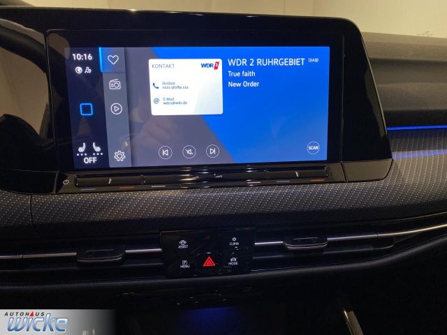 Golf VIII 2.0 TSI DSG R-Line NAVI KLIMA PDC LED