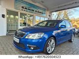 Skoda Octavia Combi RS 2.0TDI NAVI/XENON/PDC/LEDER - Skoda Octavia: Blau, RS