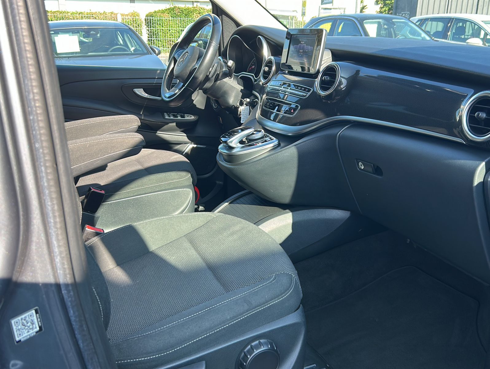 Fahrzeugabbildung Mercedes-Benz V 220 d EDITION kompakt