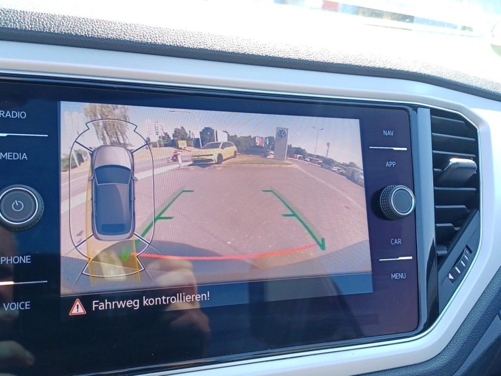 Fahrzeugabbildung Volkswagen T-Roc Cabriolet 1.5 TSI R-Line Leder, Navi, DCC