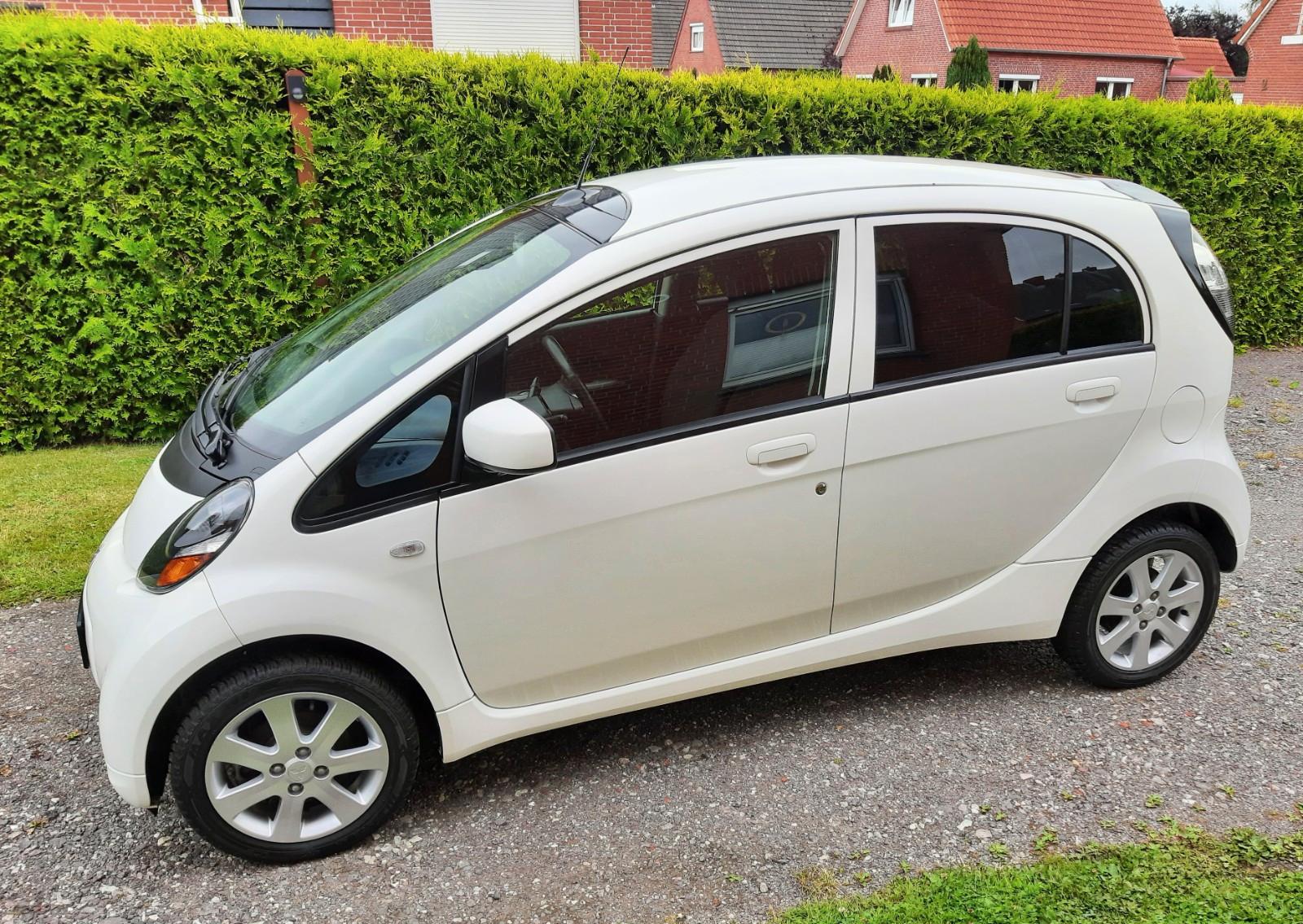 Mitsubishi i-MIEV - Elektrofahrzeug