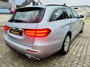 Mercedes E 220 - 7