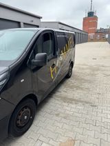 Renault Trafic - Renault Trafic: Schwarz