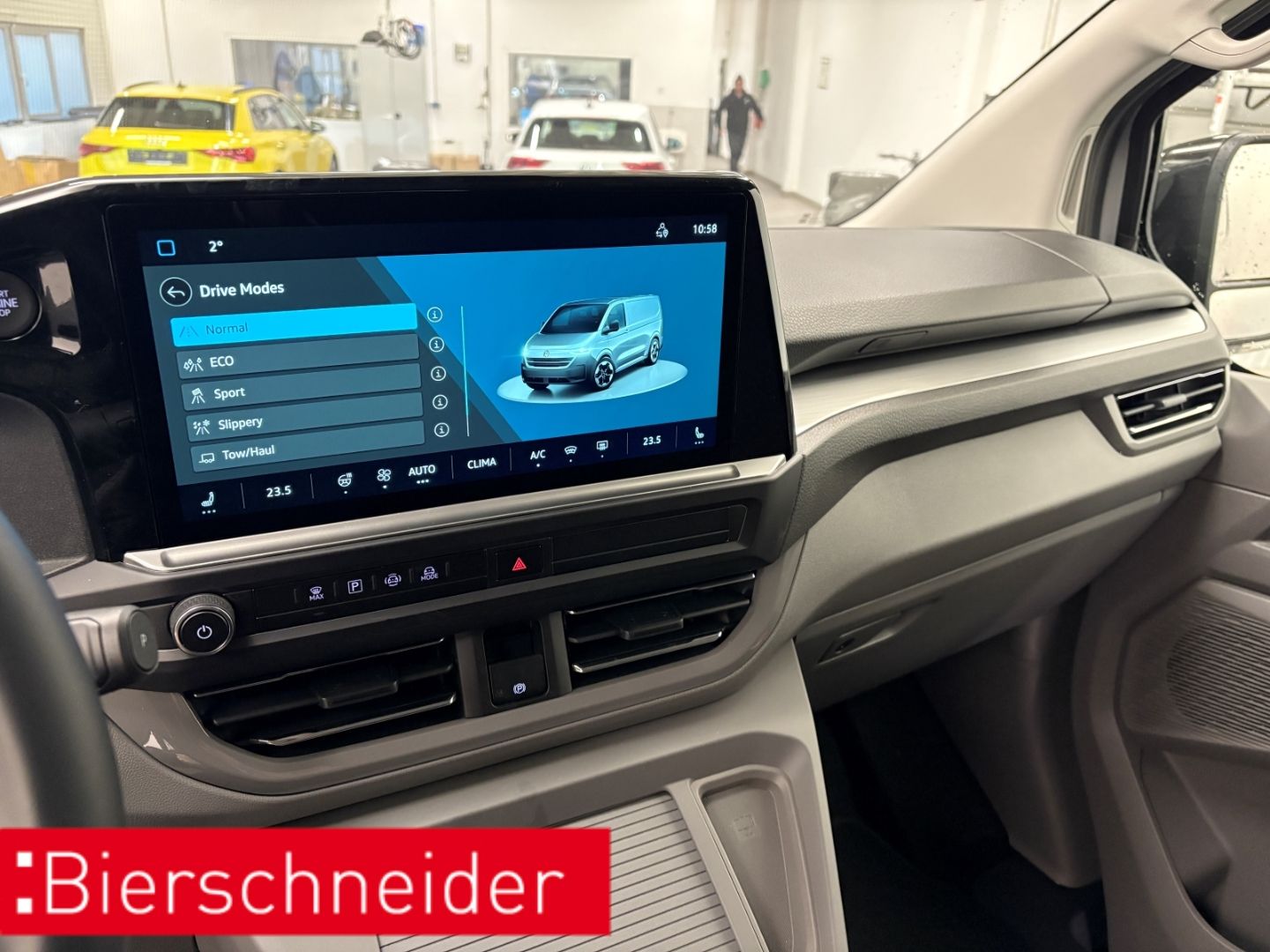 Volkswagen T7 Caravelle - Bild 14