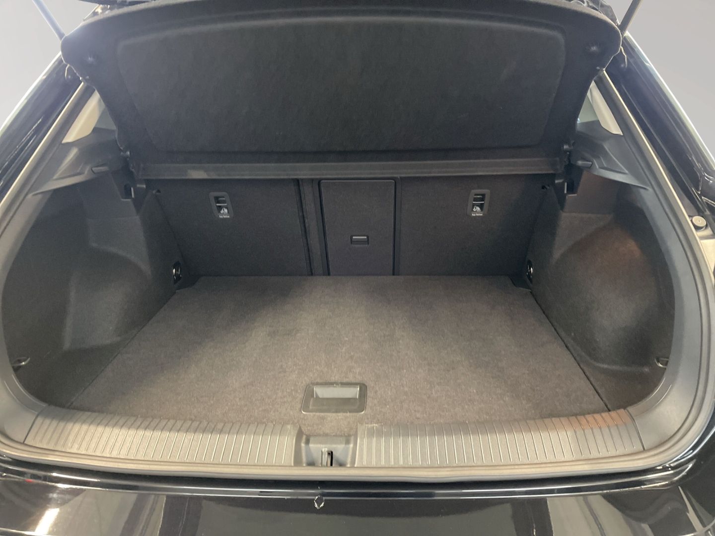 Volkswagen T-Roc - Bild 9