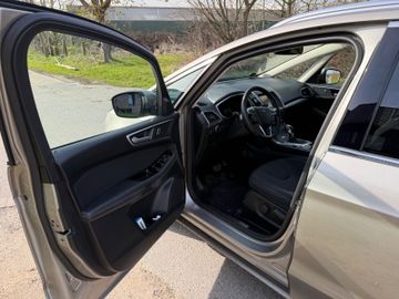 Ford S-Max - 7