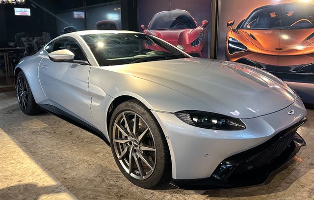 Aston Martin V8 Vantage 4.0 V8 | 360 Camera | Keyless Entry