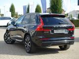 Volvo XC60 B4 Plus Dark PANORAMA/360°KAM/STANDHEIZUNG - Volvo XC60: Plus Dark