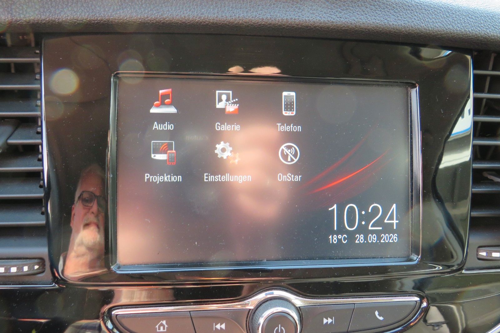 Fahrzeugabbildung Opel Mokka X ACTIVE KAMARA SITZH. GRA PDC APP-CON.