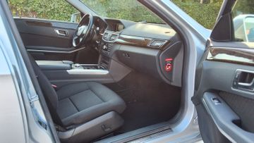 Mercedes E 200 - 7